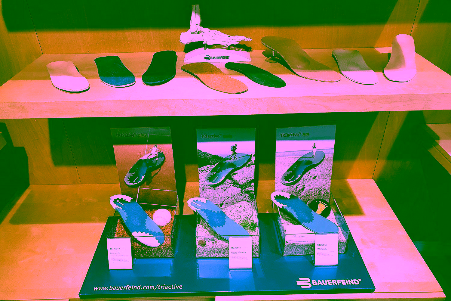 Verschiedene Schuheinlagen in der orthopädischen Schuhtechnik im ALBERTUS ZENTRUM