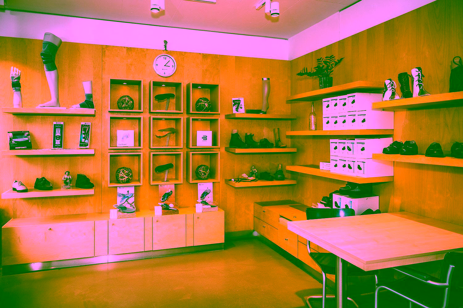 Ladenlokal der Orthopädie-Schuhtechnik im ALBERTUS ZENTRUM in Mönchengladbach